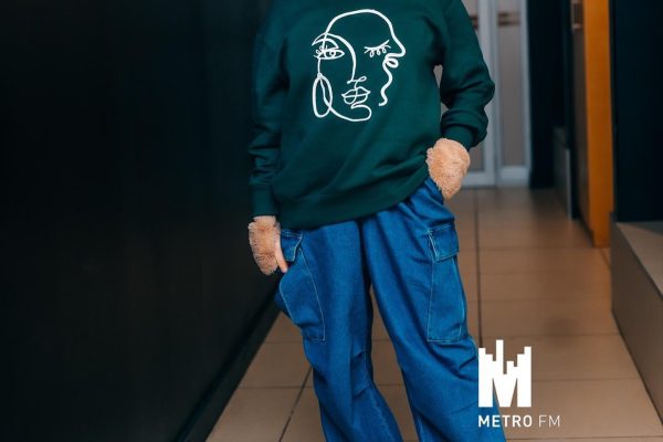 Media (24)